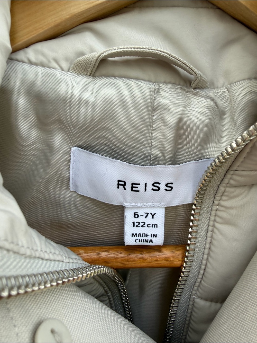 Reiss Girls Puffer Trench Coat Stone-White Size 6-7Y Like New - Picture 6 of 6
